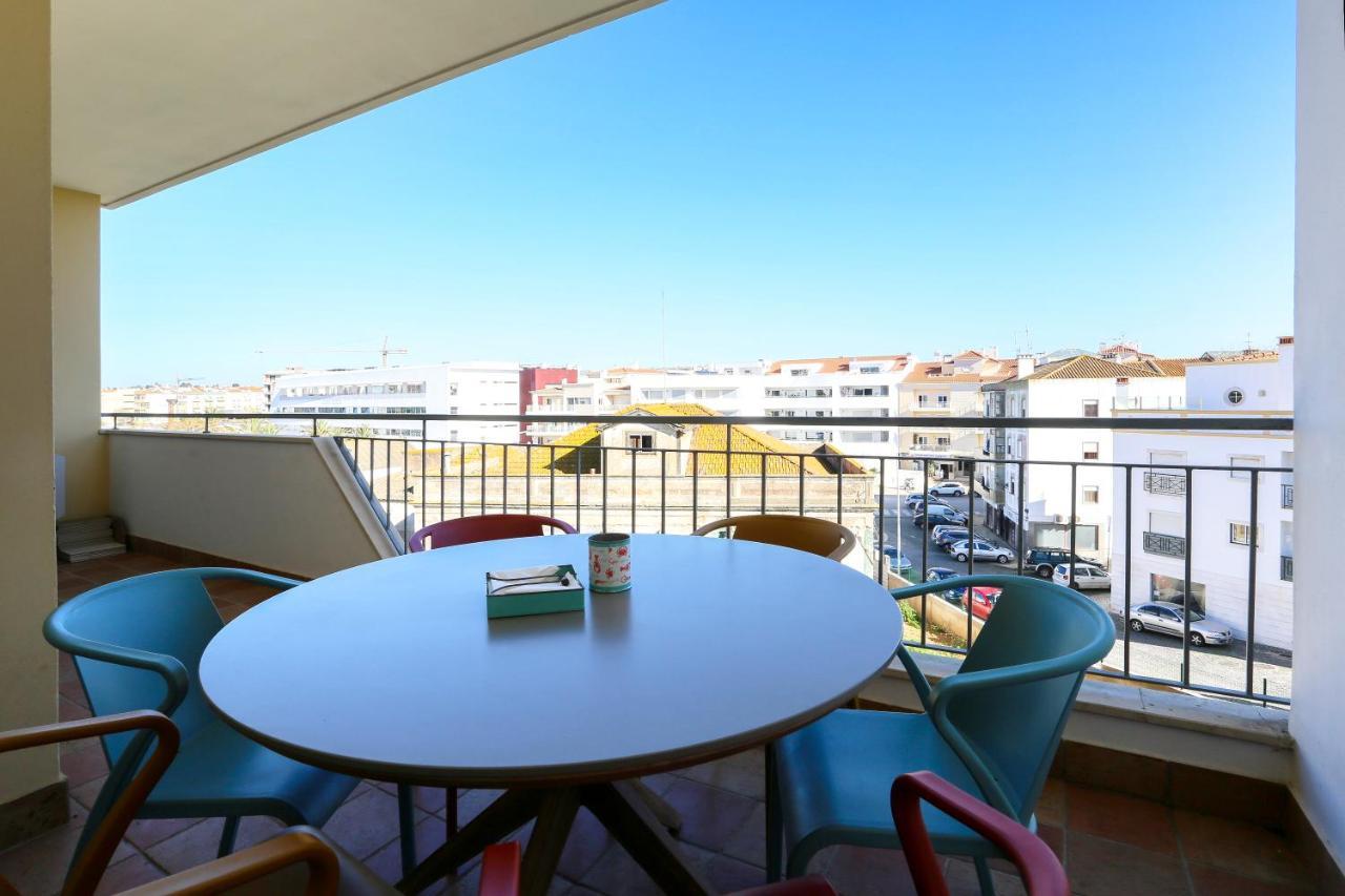 3 Bedroom Apartment With Indoor Pool Central Lagos Esterno foto