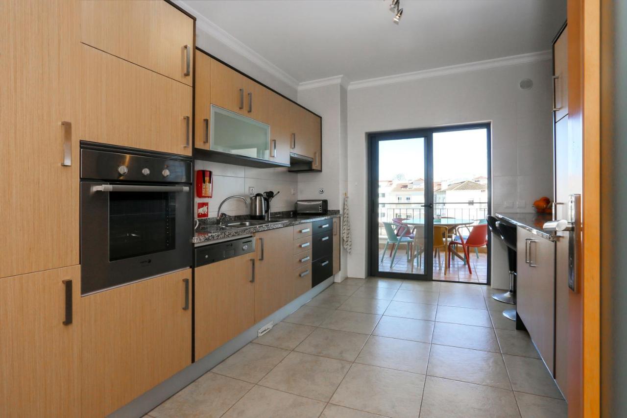 3 Bedroom Apartment With Indoor Pool Central Lagos Esterno foto