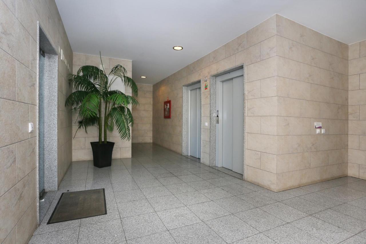 3 Bedroom Apartment With Indoor Pool Central Lagos Esterno foto