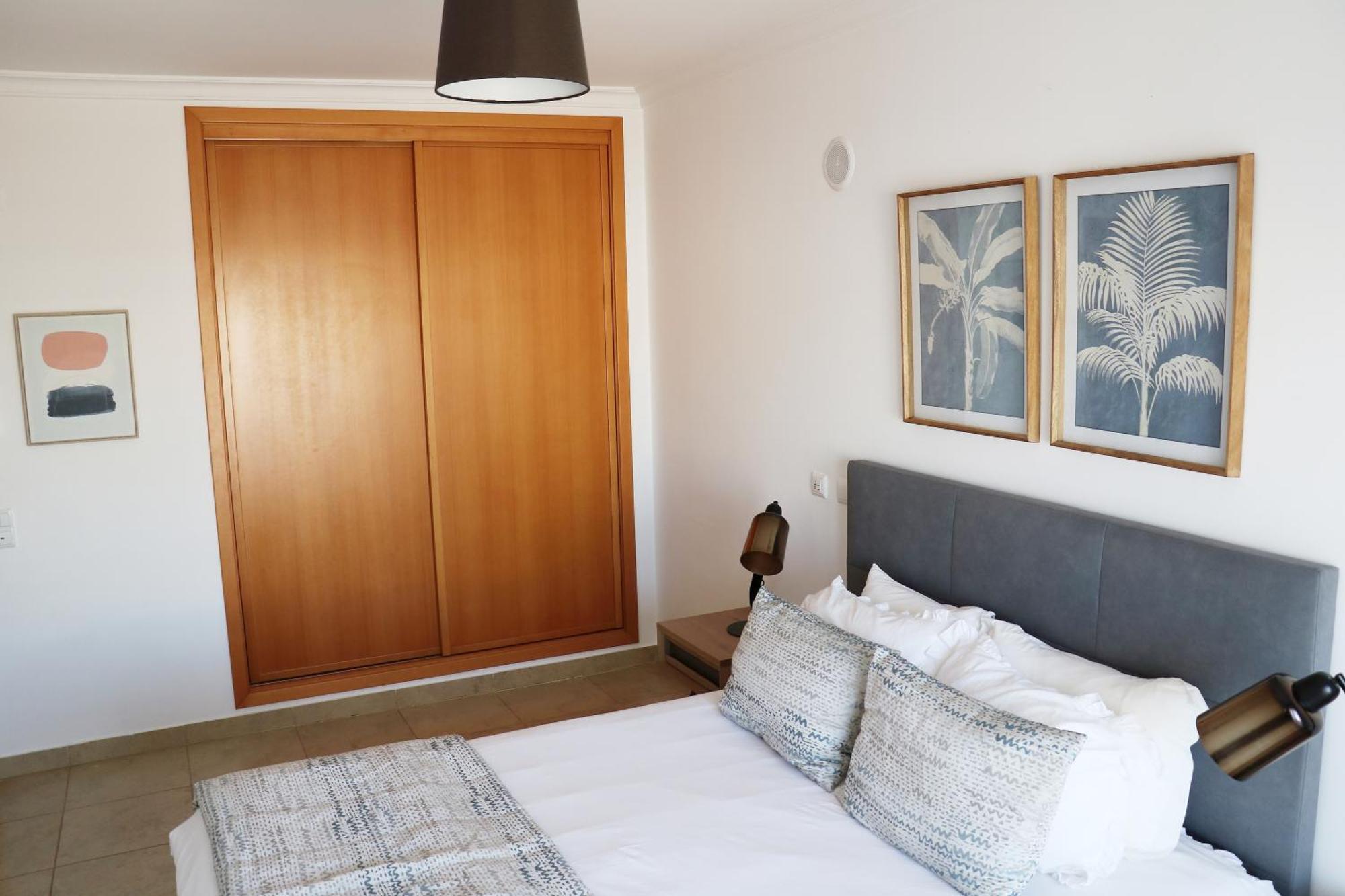 3 Bedroom Apartment With Indoor Pool Central Lagos Esterno foto